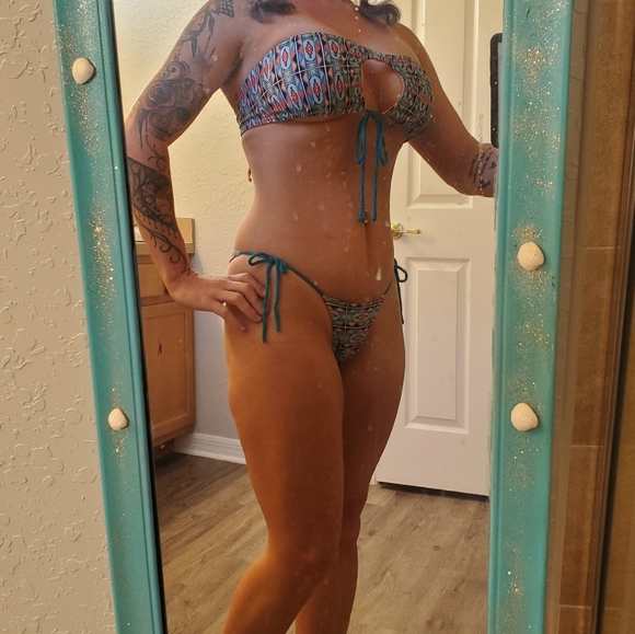 Ravish Sands Bikini - Picture 5 of 11